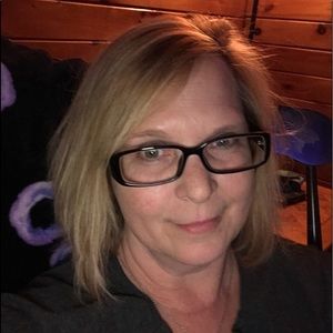 Meet your Posher, Tina